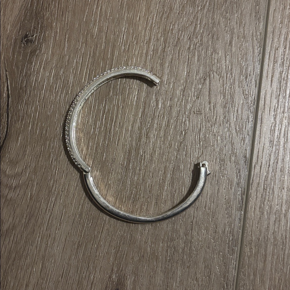 Sparkle Silver Bangle Premier Designs - Picture 3 of 6